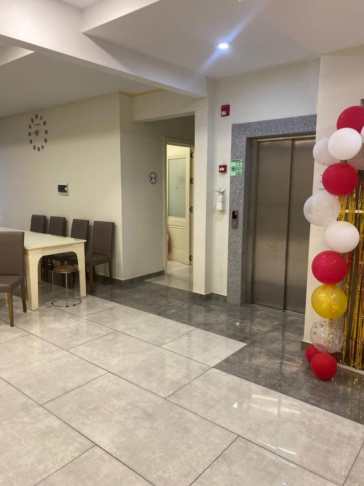 Batumi Hotel מראה חיצוני תמונה