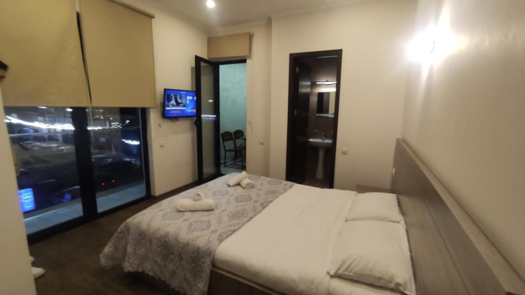 Batumi Hotel מראה חיצוני תמונה